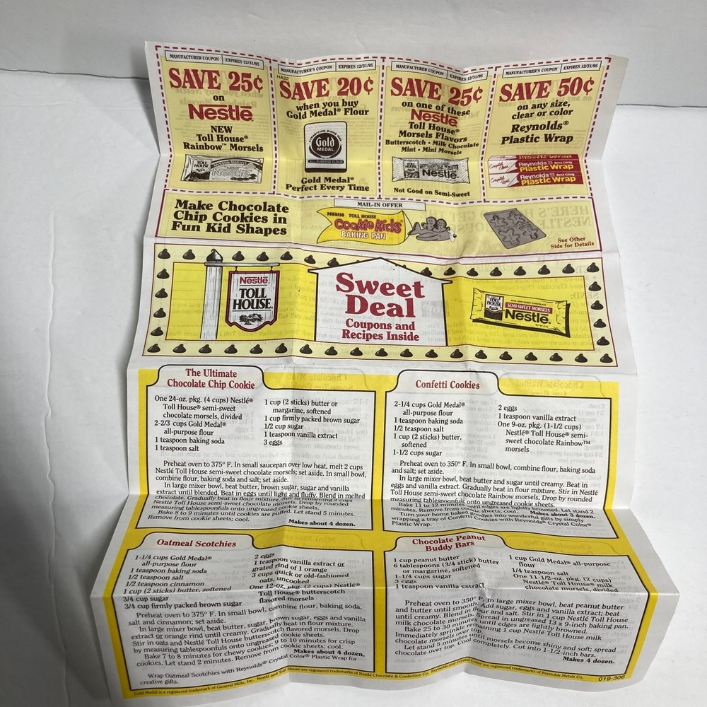 Vintage 1995 Nestle Toll House Chocolate Chips Coupons‎ and Recipies Folded AD